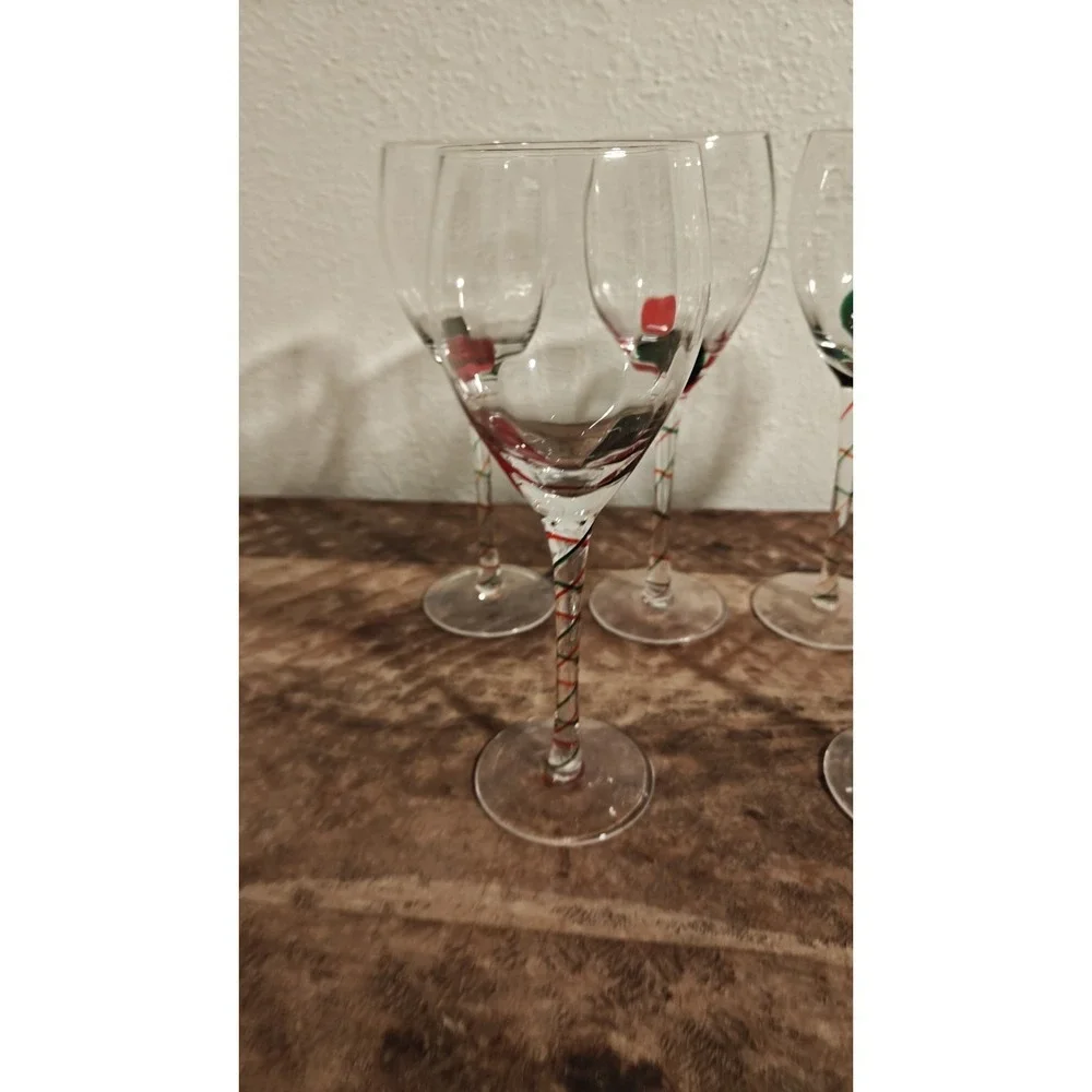 Pier 1‎ OPTIC RIBBON  Hand Blown Glass Wine Goblets Set Of 6 Christmas Red Green